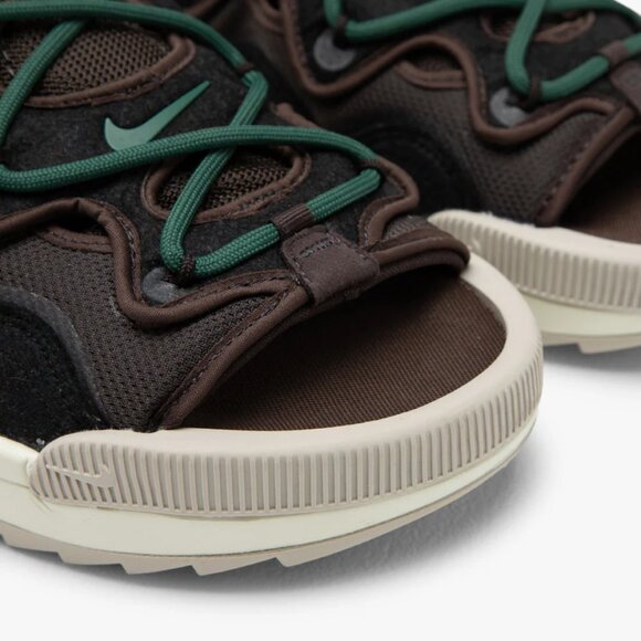 Nike Gray and Green Men's Sandals - Picture 8 of 16